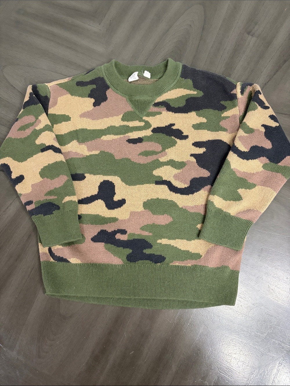 GAP Green, Tan & Black Camouflage Crewneck Sweater